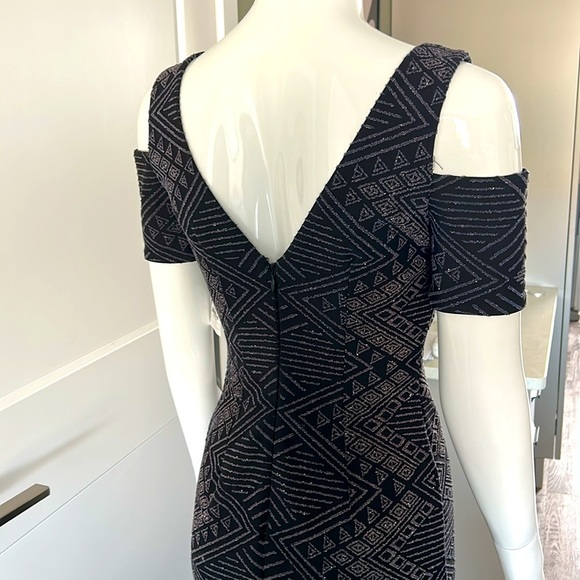 Nicole Miller Cold Shoulder Sheath Dress NWT - Picture 10 of 14